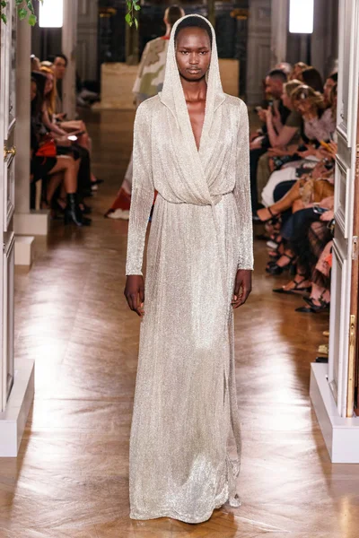 Look 61